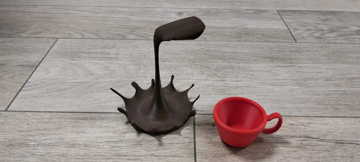 Ly cà phê lơ lửng (Floating coffee cup) - Image 3