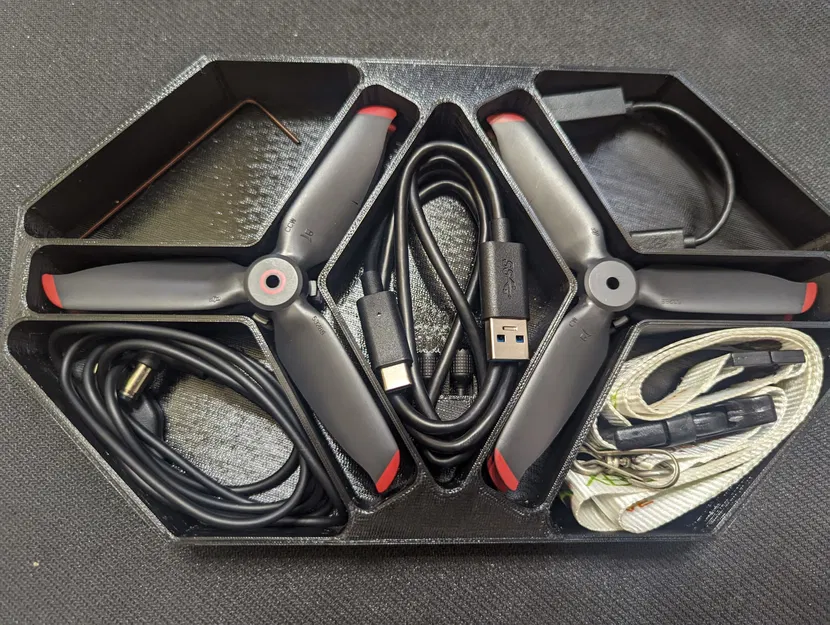 Hộp đựng phụ tùng dự phòng DJI FPV - Image 1