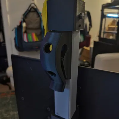 Kẹp/Gá Putter cho Xe Đẩy Disc Golf (có lỗ bu-lông)