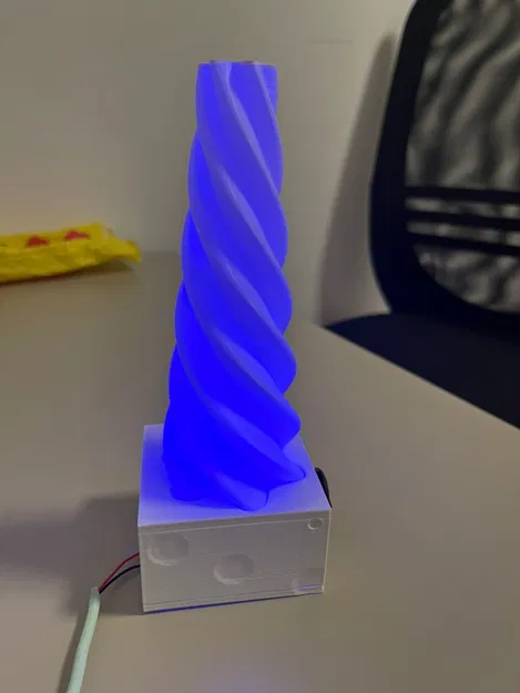 Đèn bàn LED RGB trang trí – In 3D (PLA) - Image 23