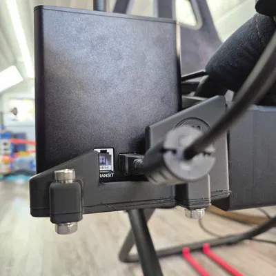 Ngàm gắn Moza HGP cho Playseat Challenge (Universal Mount)