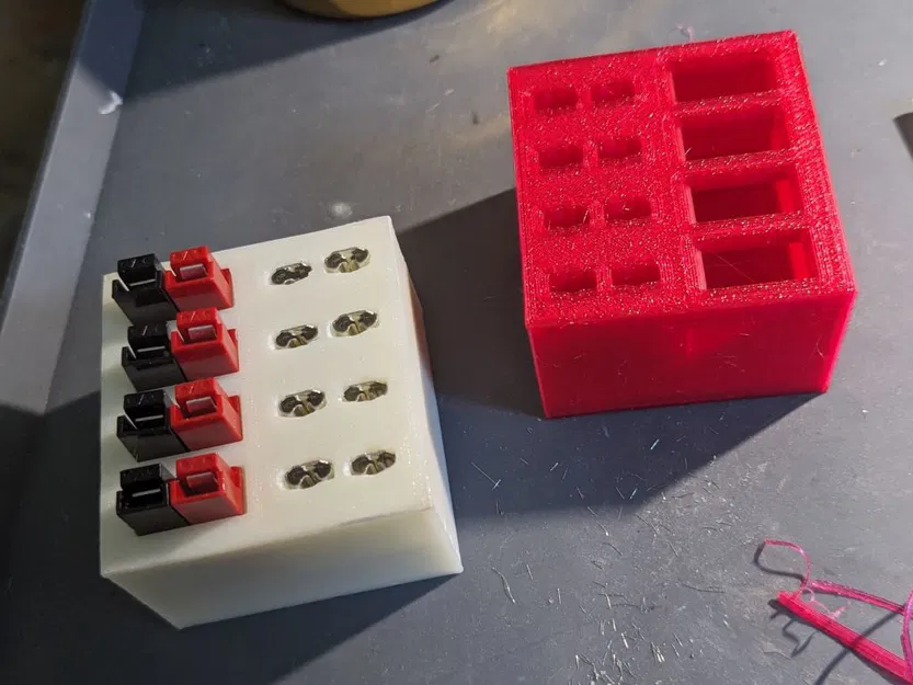 Fuse Block Anderson PowerPole tham số (F360) – Tùy biến số mạch - Image 1