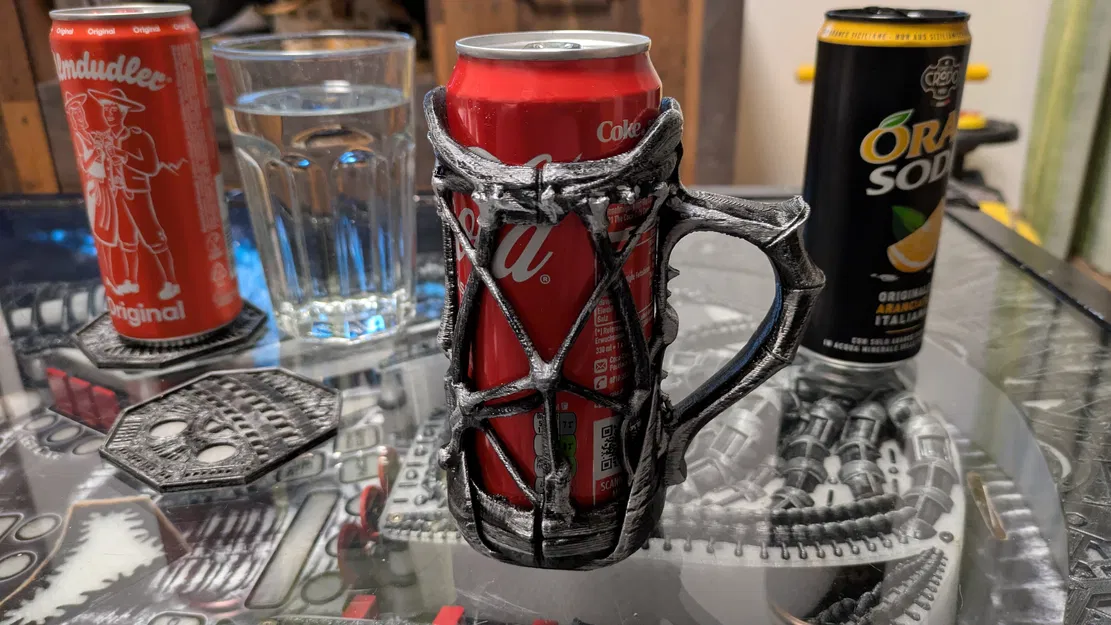 Ly cầm lon nước ngọt phong cách Sci‑fi Alien (Soda Can Mug / Can holder) - Image 5
