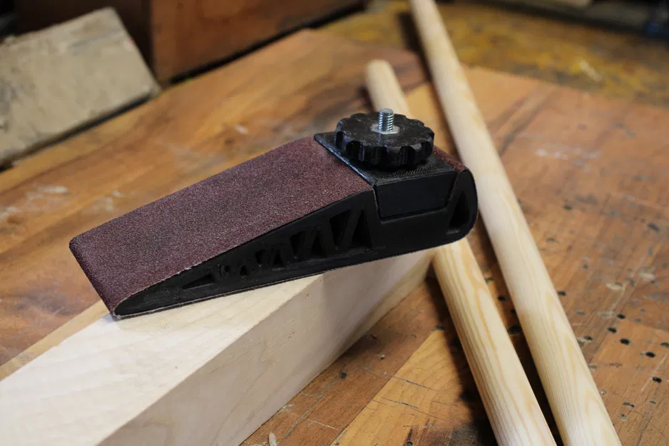 Nêm chà nhám (Sanding Wedge) - Image 1