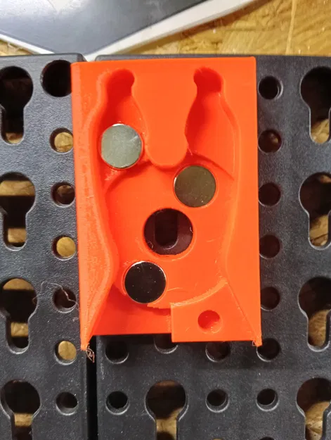 Giá treo kìm Master Link cho pegboard Parkside (có nam châm) - Image 4