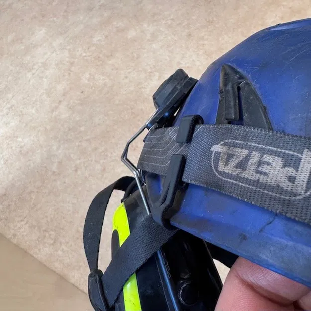 Kẹp giữ đèn Headlamp - Image 1