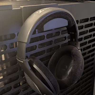 Giá treo tai nghe kẹp hông case HAVN 420 (HAVN 420 PC Case Headphone Holder)