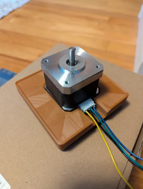 Đế giữ motor Zema có khe khoét dây - Image 1