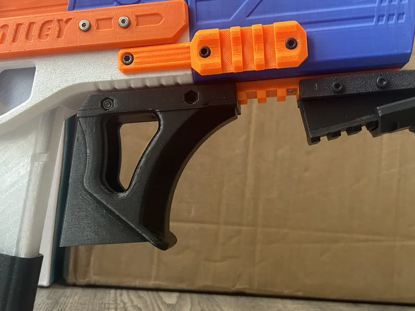 Smiley - MAXIMUM RAIL - Image 2