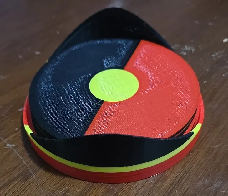 Lót Ly Cờ Thổ Dân Úc (Aboriginal Flag Coaster) - Image 1