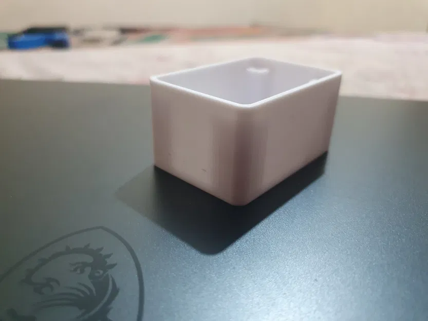 Hộp tuỳ chỉnh kích thước, nắp khít, có Heat Inserts cho vít - Image 1