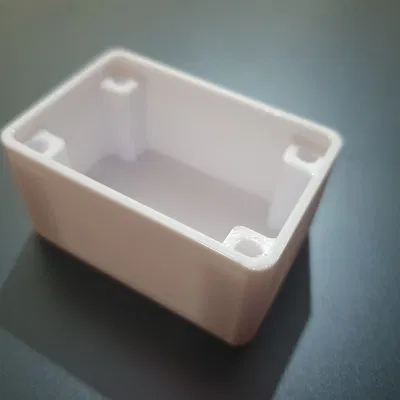 Hộp tuỳ chỉnh kích thước, nắp khít, có Heat Inserts cho vít