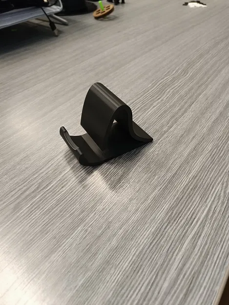 Giá đỡ điện thoại & máy tính bảng hiện đại, vững chắc - Image 1