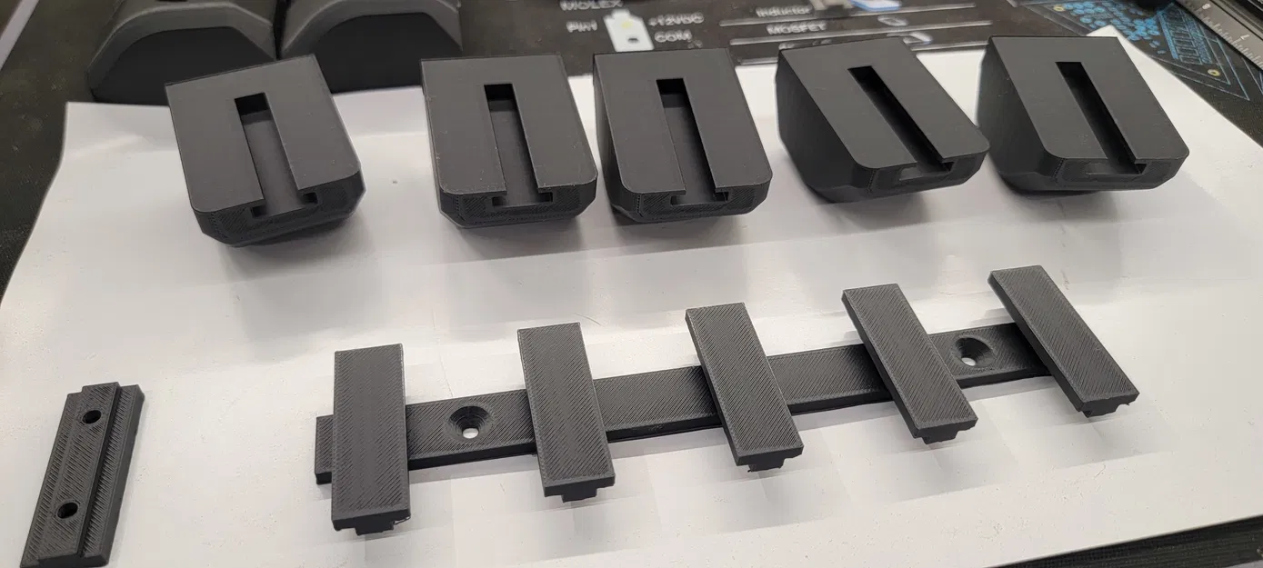 Giá treo tường tua vít LTT (LTT Screwdriver Wall Display) - Image 6