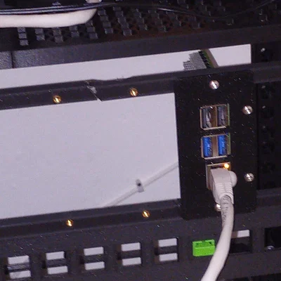 Adapter Raspberry Pi cho hệ thống rack module
