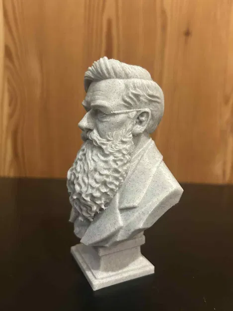 Alfred Russel Wallace – Bust - Image 4