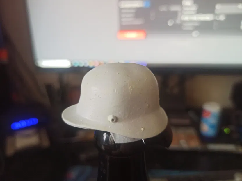 Mũ bảo vệ miệng chai bia “Freiwillige Feuerwehr” (Beerbottlehelmet) - Image 2