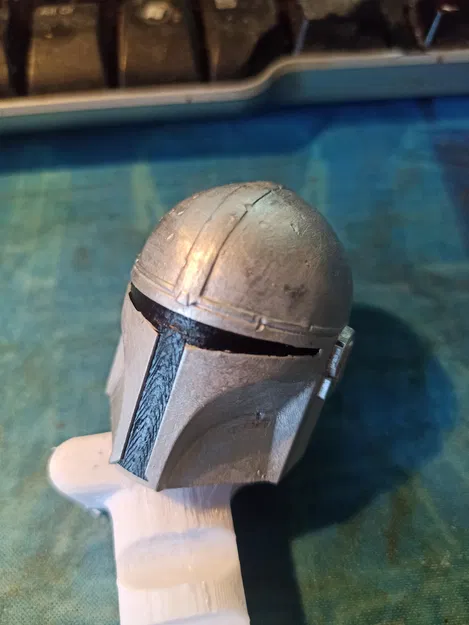 Mũ chụp chai bia “Mando” (Beerbottle helmet “Mando”) - Image 2