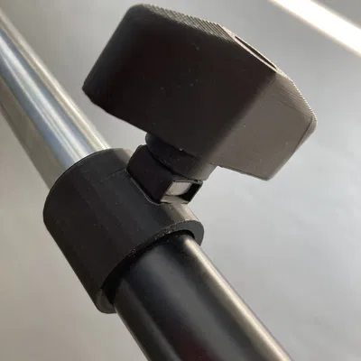 Khóa thanh treo vải (Cloth Rail Lock)