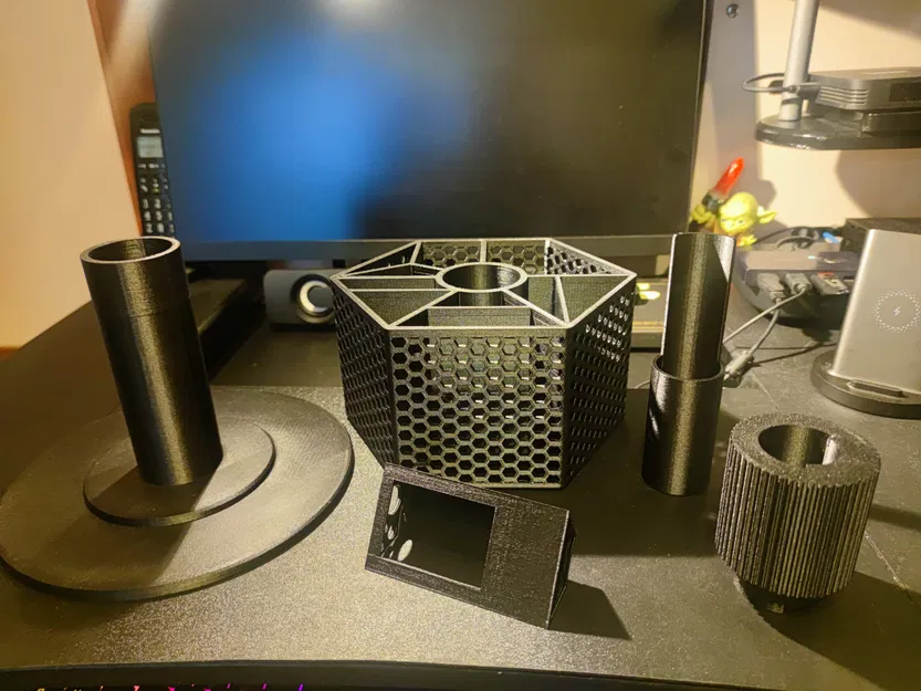 Tool Organizer – Organizer lục giác có nắp Twist-lock & ngăn bí mật - Image 1