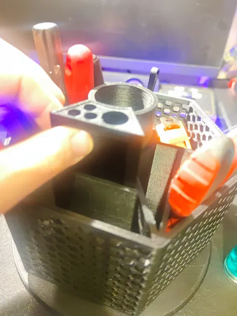 Tool Organizer – Organizer lục giác có nắp Twist-lock & ngăn bí mật - Image 2