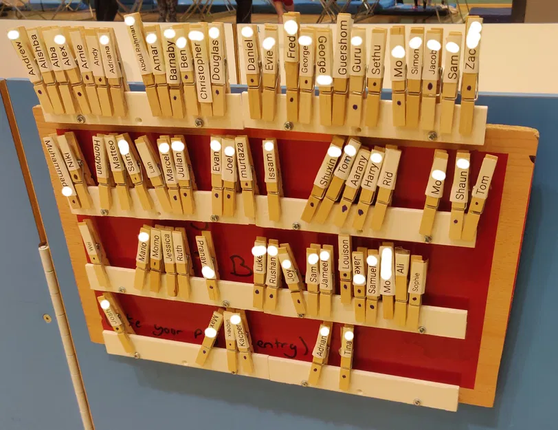 Móc & Thanh Rail Standoff cho Peg Board Cầu Lông - Image 1