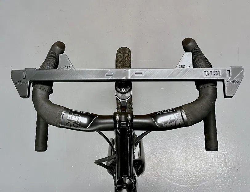Dụng cụ đo bề rộng tối thiểu ghi-đông theo UCI (UCI handlebar minimum width measuring tool) - Image 1