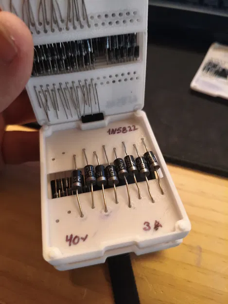 Hộp organizer resistor/diode nhỏ gọn - thêm nhiều kích thước - Image 1