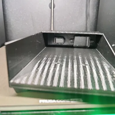 Nắp che Mean Well LRS-100-5 có cutout XT60 Female & IEC C14