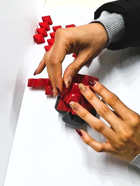 OctaStack – Trò Chơi Xếp Chồng Bát Diện Chông Chênh - Image 3