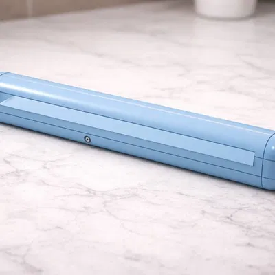 Dụng cụ bóp tuýp kem đánh răng nhỏ gọn (Compact toothpaste squeezer)