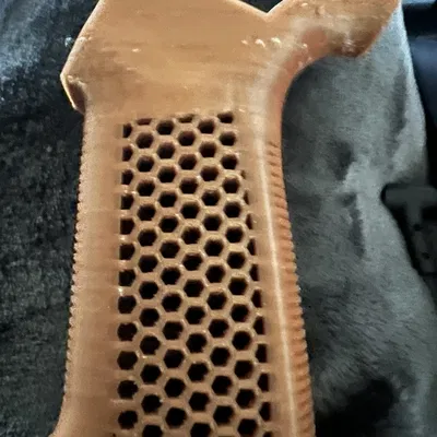 Tay cầm AR15 kiểu Magpul dạng honeycomb