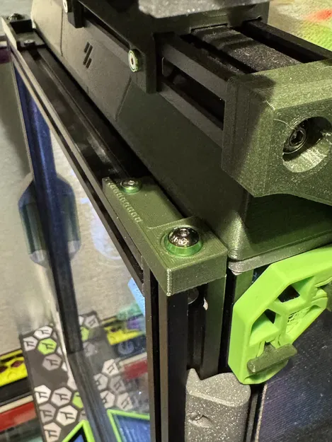 Tay nắm/đệm góc cửa Clicky & Colony (Clicky & Colony Door Corner Handles/Bumpers) - Image 2