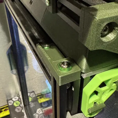 Tay nắm/đệm góc cửa Clicky & Colony (Clicky & Colony Door Corner Handles/Bumpers)