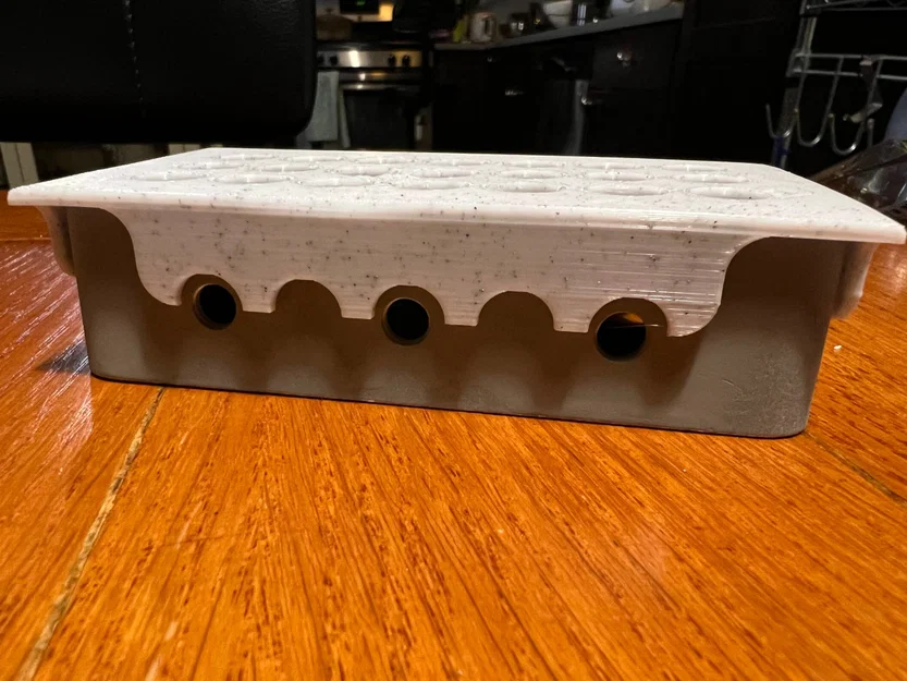 Jig khoan vỏ 1590B (khoảng cách đều) – 1590B Enclosure Drilling Jig - Image 2