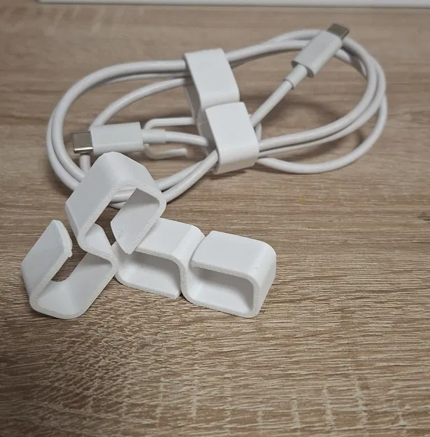 Kẹp Sắp Xếp Dây Cáp Tối Thượng (Ultimate Cable Organizer Clip) - Image 3