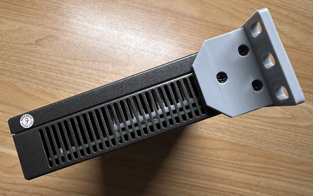 Giá đỡ rack 10 inch cho XikeStor SKS8300-8T (Rack Mount) - Image 2