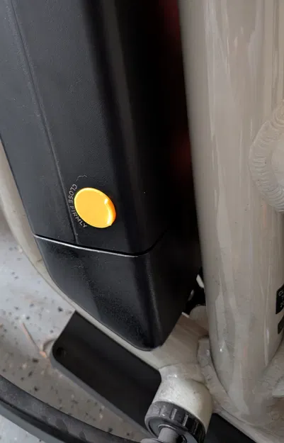 Nắp che cổng pin Globe Haul Battery Port Cover - Image 2