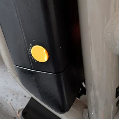 Nắp che cổng pin Globe Haul Battery Port Cover