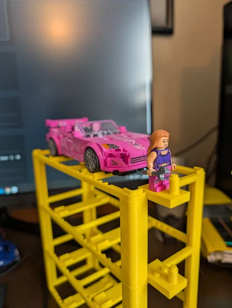 Chân đế trưng bày LEGO minifig cho kệ Speed Champions - Image 2