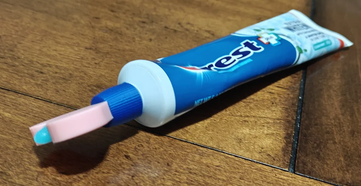 Nắp Dispenser Kem Đánh Răng Hình Trái Tim (Heart Toothpaste Cap Dispencer) - Image 2