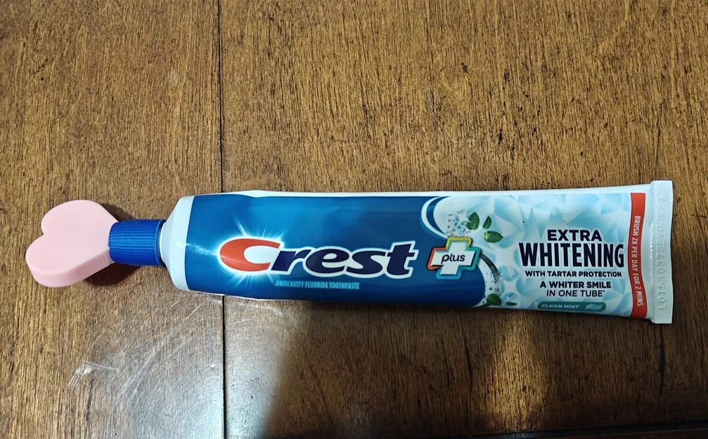 Nắp Dispenser Kem Đánh Răng Hình Trái Tim (Heart Toothpaste Cap Dispencer) - Image 4