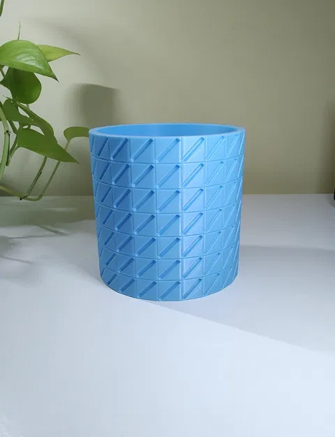 Chậu cây Line Planter - Image 1