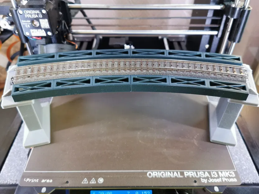 Cầu dầm thép modular Märklin H0 Rail-C R3 30° (nhiều phần, cắm ráp) - Image 2