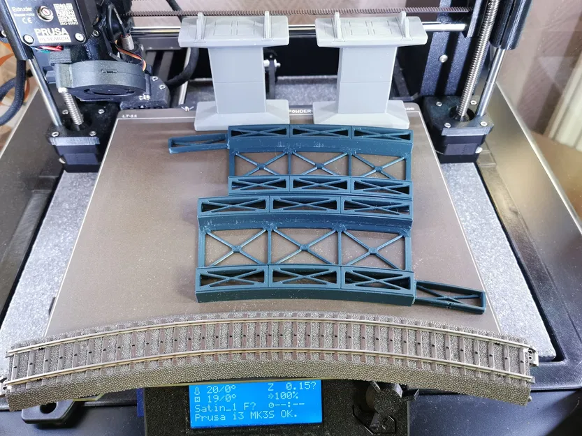 Cầu dầm thép modular Märklin H0 Rail-C R3 30° (nhiều phần, cắm ráp) - Image 5