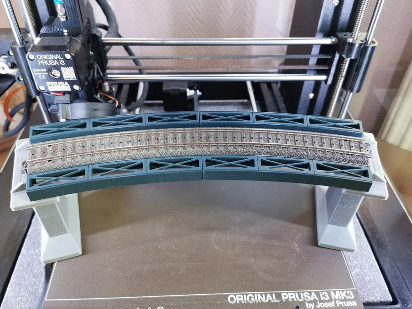 Cầu dầm thép modular Märklin H0 Rail-C R3 30° (nhiều phần, cắm ráp) - Image 10