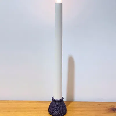 Giá đỡ nến đảo chiều (Reversible Candle Holder)
