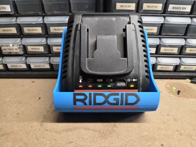 Kệ RIGID Battery Charger Stand: để bàn, treo tường, Pegboard hoặc Slatwall - Image 2