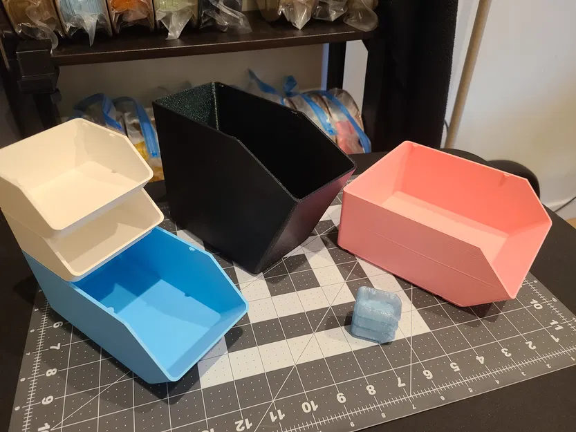 Khay đựng đồ workshop xếp chồng tham số (Parametric Stackable Workshop Bins) - Image 1