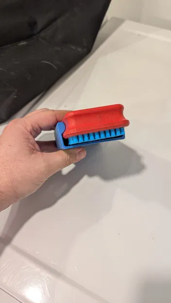 Nắp đậy click-fit cho Swix Finish Brush (Swix Finish Brush Cover) - Image 3